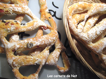 Fougasses aux lardons, olives noires et romarin…-3